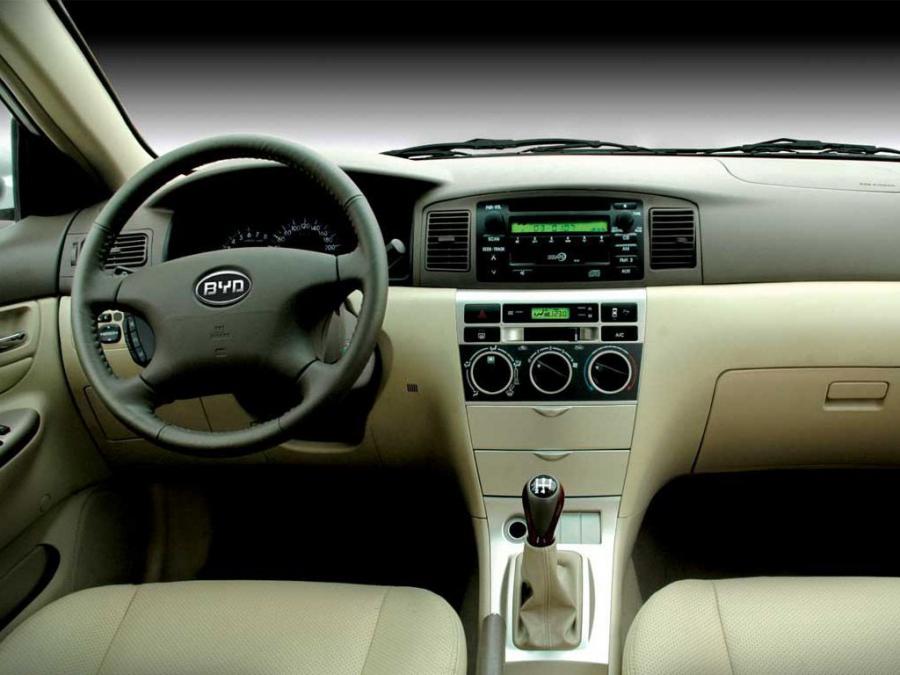 BYD F3R 2007 года  (фото 10 из 14)